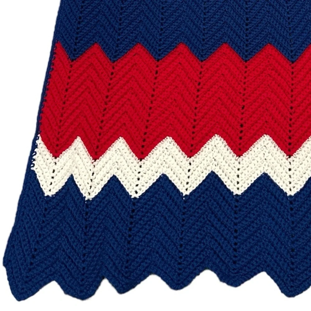 PATRIOTIC CROCHET ZIG ZAG RED WHITE BLUE BLANKET AFGHAN HANDMADE THROW